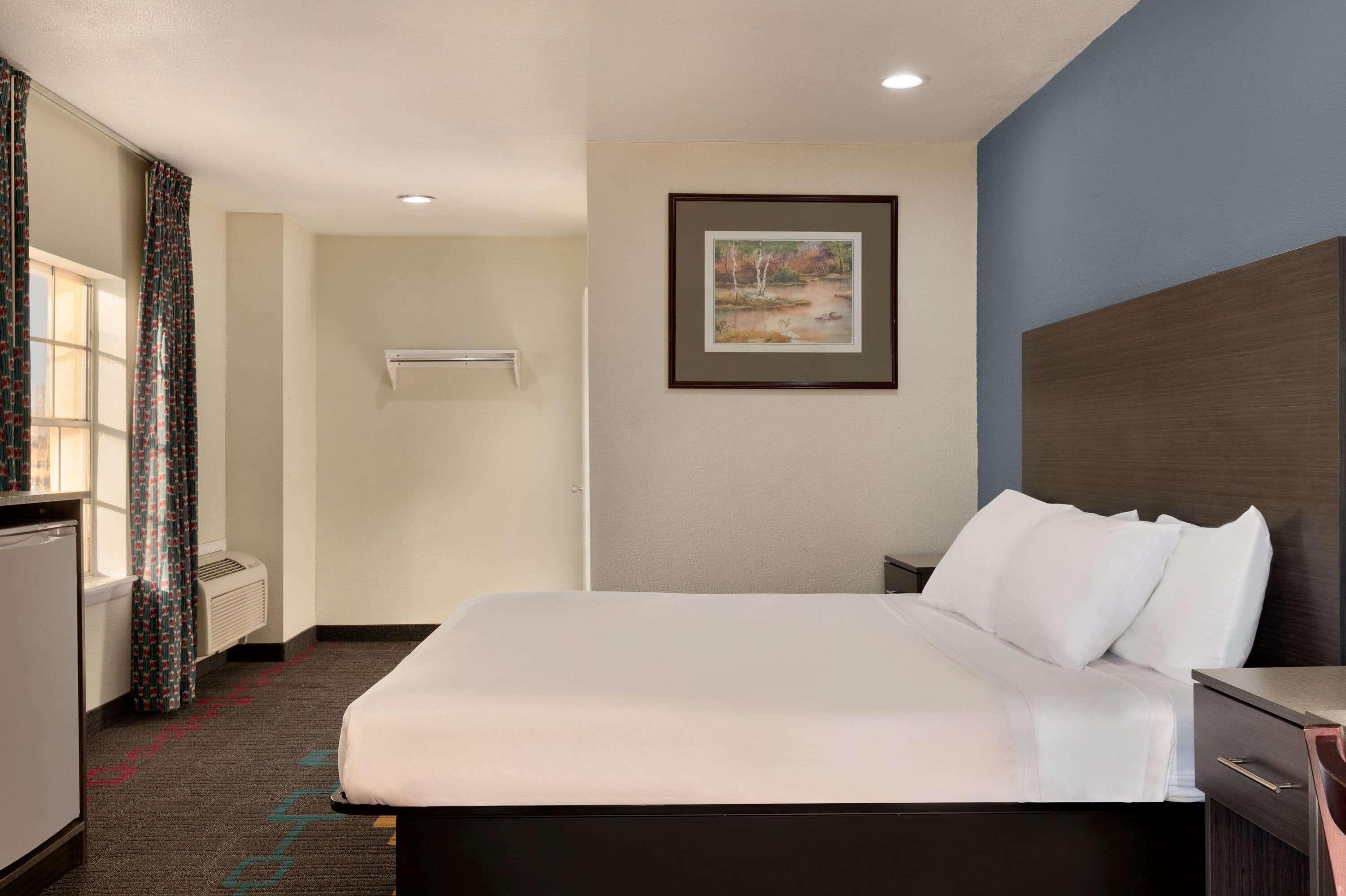 Days Inn By Wyndham Lawton Exterior photo