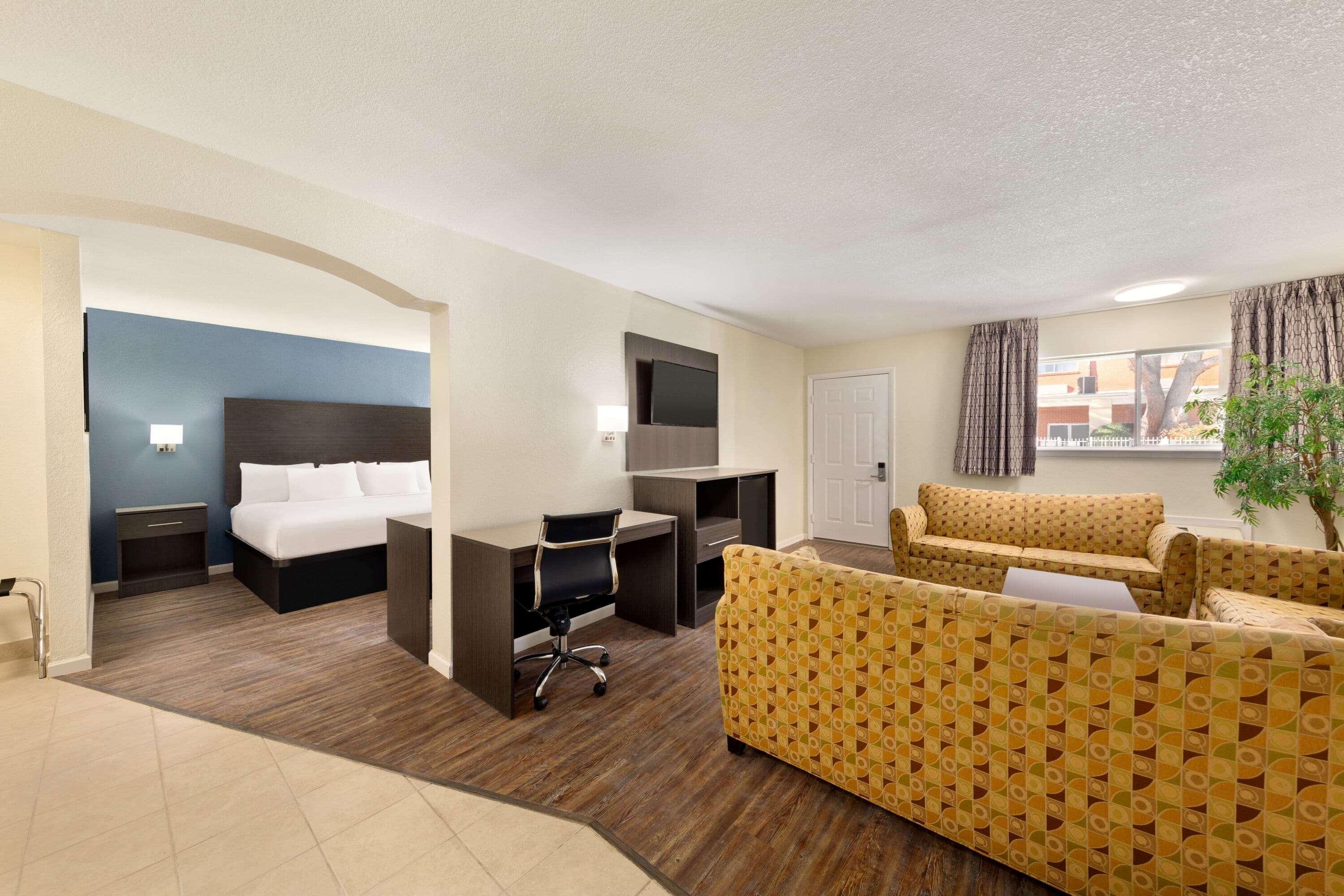 Days Inn By Wyndham Lawton Exterior photo
